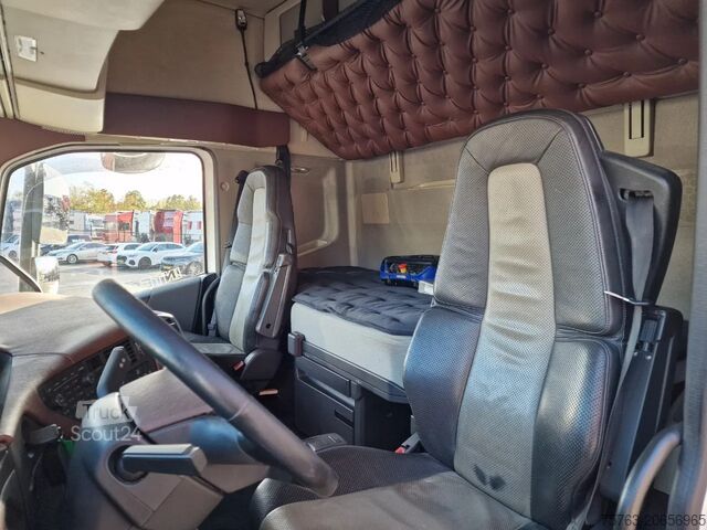 Kranwagen Volvo FH 13.540 8x4*4 - HMF2620 K6 Crane 2017 with re...
