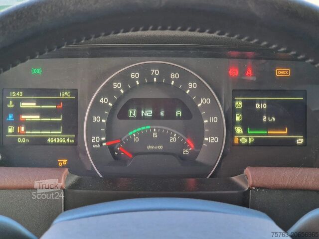 Kranwagen Volvo FH 13.540 8x4*4 - HMF2620 K6 Crane 2017 with re...