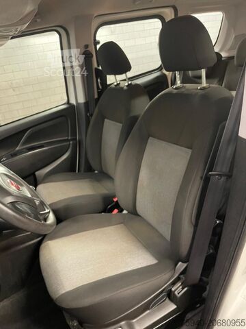 Minibus FIAT Doblò Doblò 1.3 MJT PC Combi N1 SX