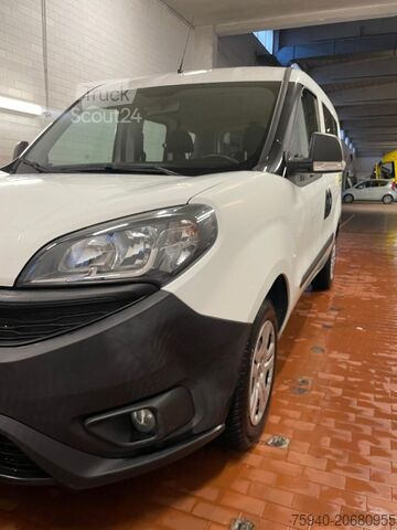 Minibus FIAT Doblò  Doblò 1.3 MJT PC Combi N1 SX