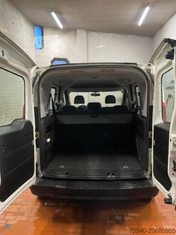 AGRAVIS Technik Lenne-Lippe GmbH AGRAVIS Technik Lenne-Lippe GmbH AGRAVIS Technik Lenne-Lippe GmbH