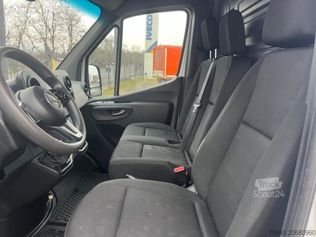 Panel van MERCEDES-BENZ SPRINTER  311 2.1 CDI F 39/33 E6