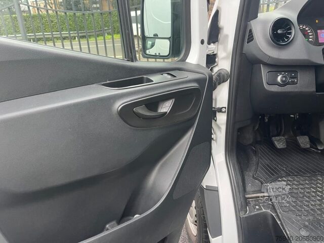 Panel van MERCEDES-BENZ SPRINTER  311 2.1 CDI F 39/33 E6