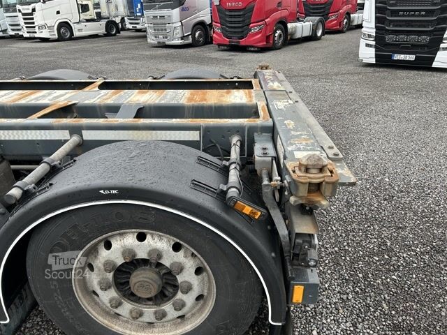 Keitimo kėbulo puspriekabė D-Tec VCC-01/FT LS Flexitrailer Transcool Genset