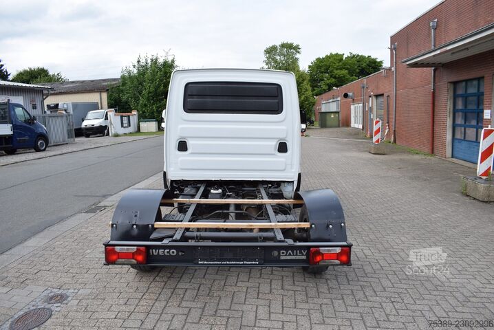 Châssis de fourgon Iveco Daily  35 S21 3,0 Automatik Luftfederung Tempomat