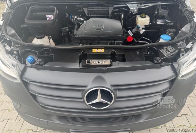 Panelová dodávka MERCEDES-BENZ Sprinter 314 AUTOMATIK NAVI TOTWINKEL KAMERA LED