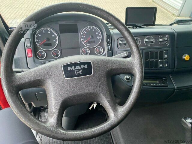 LKW mit Kofferaufbau MAN 8.180BL Möbelkoffer/AHK/Org.107Tkm/3 Sitzer