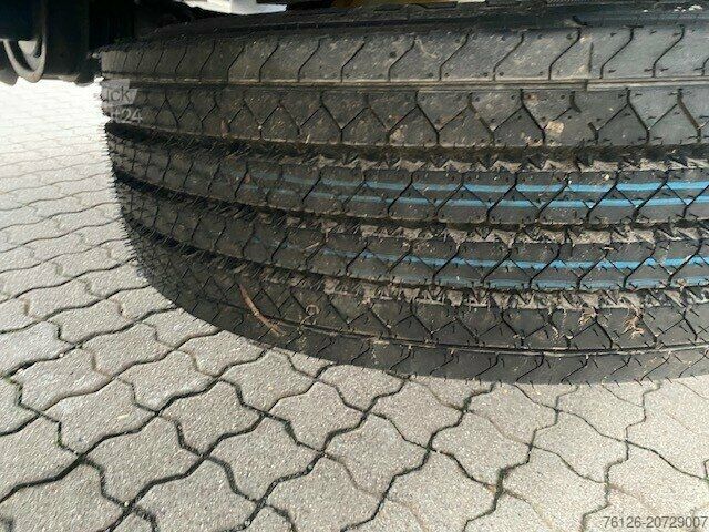 LKW mit Kofferaufbau MAN 8.180BL Möbelkoffer/AHK/Org.107Tkm/3 Sitzer