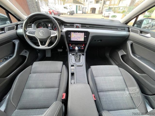 Minibus VOLKSWAGEN Passat Variant 110kw DSG Kamera *LED *Navi
