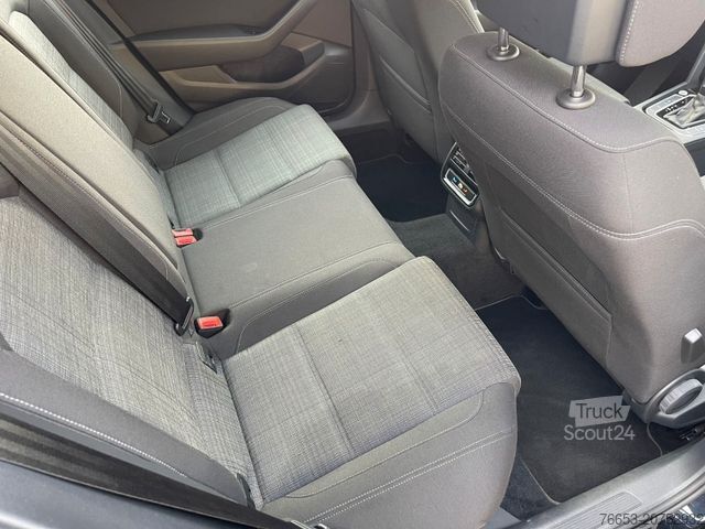 Minibus VOLKSWAGEN Passat Variant 110kw DSG Kamera *LED *Navi