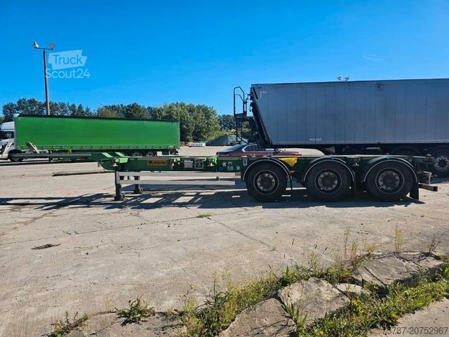 Auflieger-Wechselfahrgestell WIELTON Vario Containerchassis, Reifendruckkontrolle