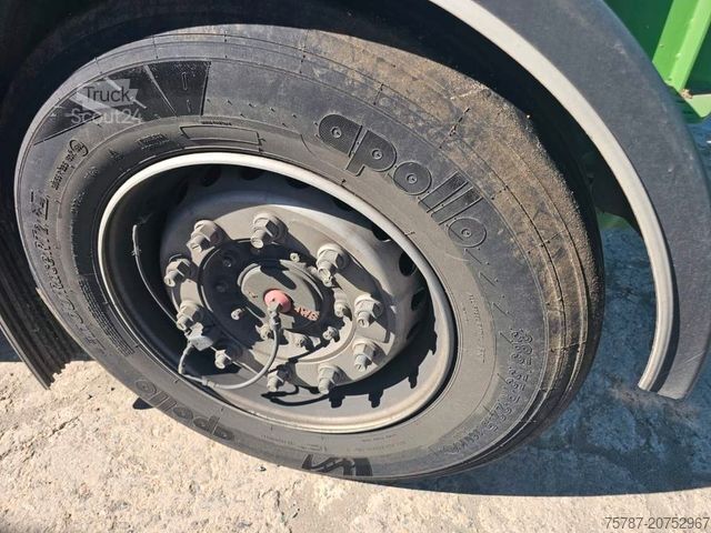 Auflieger-Wechselfahrgestell WIELTON Vario Containerchassis, Reifendruckkontrolle