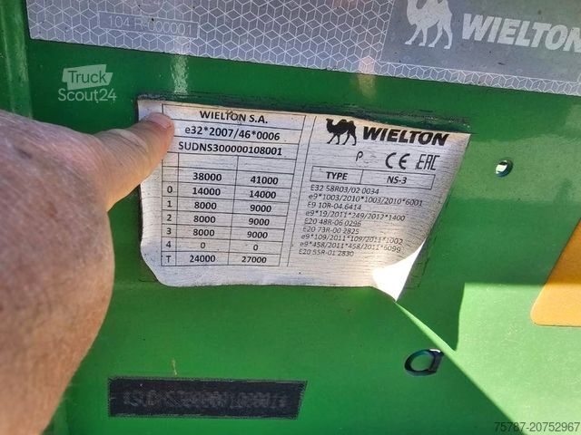 Auflieger-Wechselfahrgestell WIELTON Vario Containerchassis, Reifendruckkontrolle