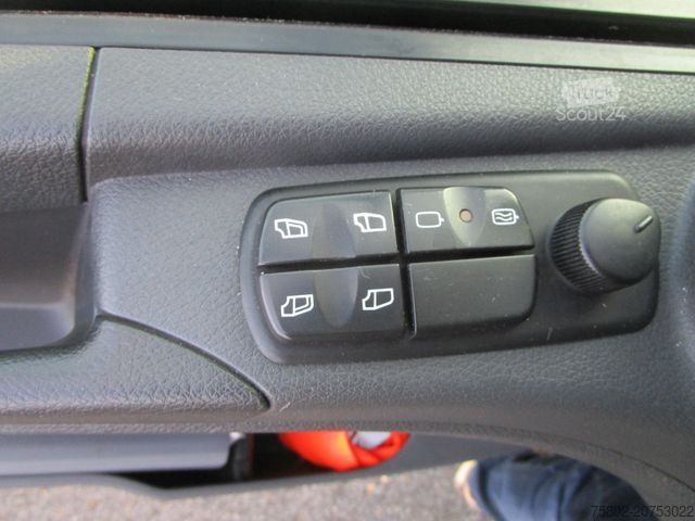 Ladbil med presenning MERCEDES-BENZ Atego 1324L MP4.*7,25m+LBW 1,5to.+AHK+6-Zylinder