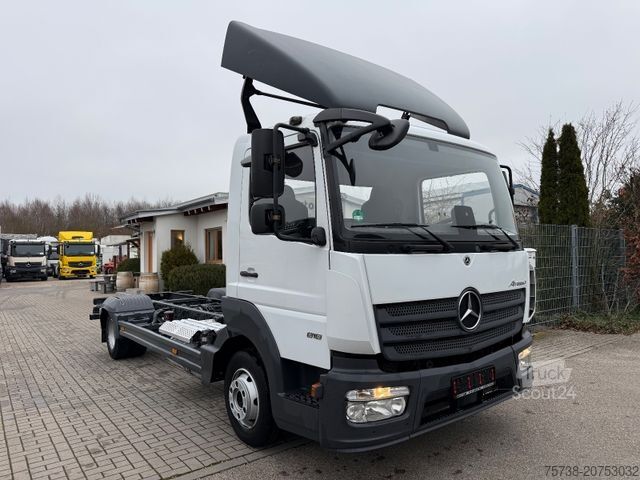 Podwozie furgonu MERCEDES-BENZ Atego 818 L Fahrgestell/Klima/SCHALTER/EURO6D