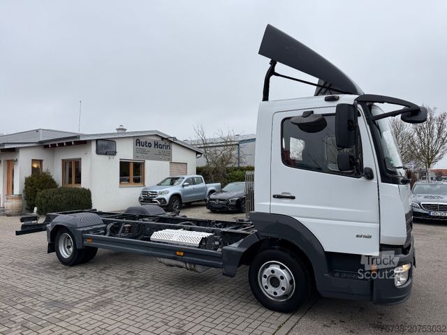 Podwozie furgonu MERCEDES-BENZ Atego 818 L Fahrgestell/Klima/SCHALTER/EURO6D