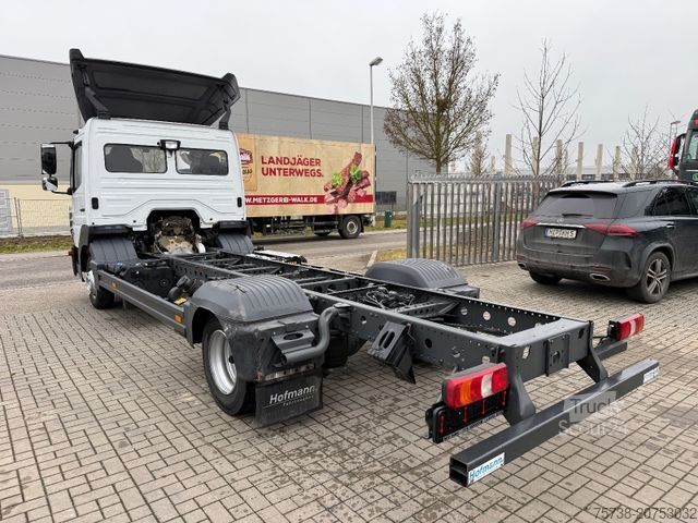 Podwozie furgonu MERCEDES-BENZ Atego 818 L Fahrgestell/Klima/SCHALTER/EURO6D