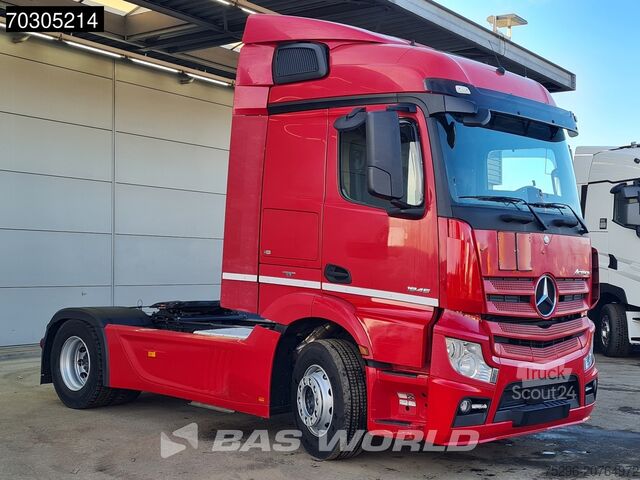 Farliga ämnen Mercedes Actros 1845 4X2 StreamSpace Retarder ADR
