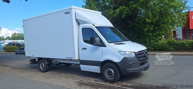Kastenwagen Mercedes-Benz Sprinter 319 Koffer