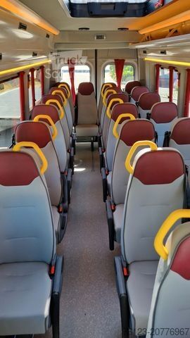 Minibus FIAT Fiat Ducato 9 Sitzer Systemboden Rolli Stock