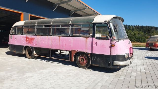 Autocar interurbain SETRA Kässbohrer Setra S 11