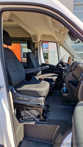 Minibus FIAT Opel Movano und Ducato Flexiboden 6 Schienen