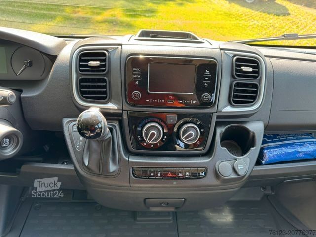 Minibus FIAT Opel Movano und Ducato Flexiboden 6 Schienen