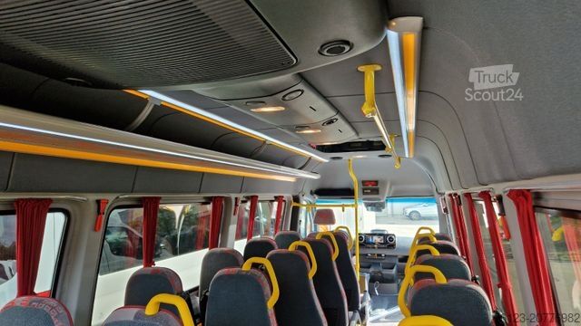 Minibus MERCEDES-BENZ 515 Sprinter 22 Schlafsessel Vorlauffahrzeug 2x
