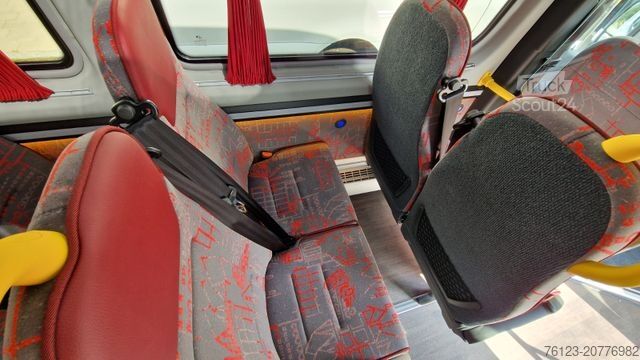 Minibus MERCEDES-BENZ 515 Sprinter 22 Schlafsessel Vorlauffahrzeug 2x