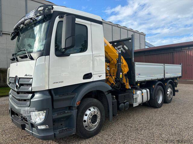 Camion à benne basculante à trois côtés Mercedes-Benz ANTOS 2536
