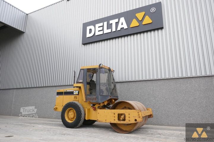 Valjar z enim bobnom Caterpillar CS433C