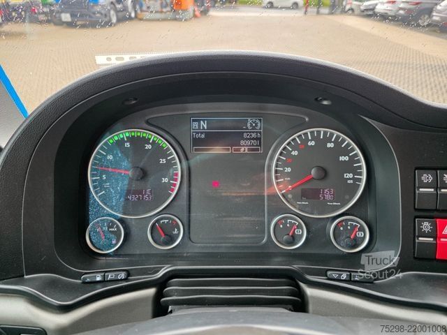 Camion caisson MAN TGL 12.220 4X2 BL / Ladebordwand