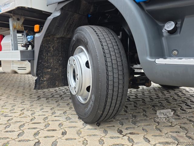Camion caisson MAN TGL 12.220 4X2 BL / Ladebordwand