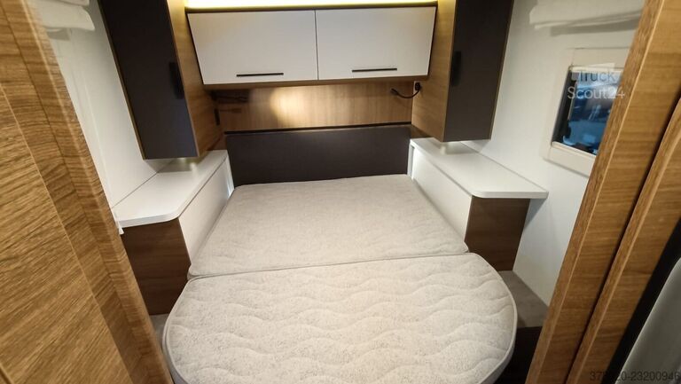 Caravana semiintegrada BENIMAR Tessoro T498