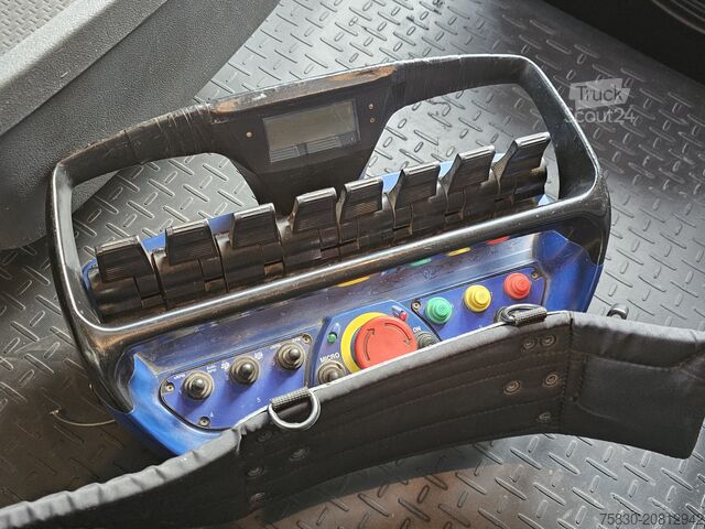 Ladepritsche Scania R480 8X2 / HMF 60 t/m + JIB / RETARDER