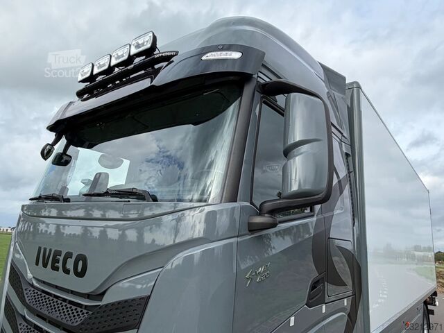 Iveco AS190S/P S-WAY Iveco AS190S/P S-WAY
