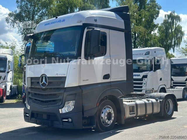 Nagy térfogatú nyergesvontató MERCEDES-BENZ Actros 1845 X-Low Retarder ACC Spur. As.  3x
