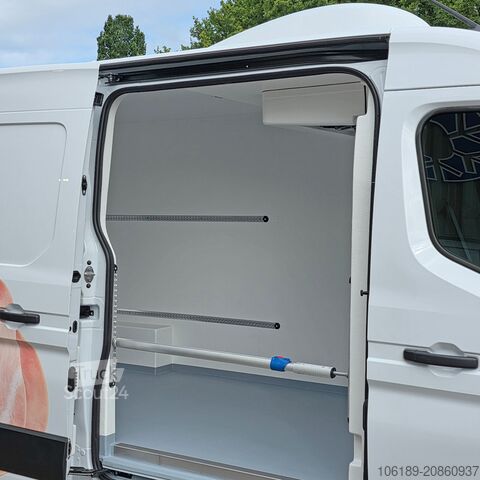 Camión furgón refrigerado con equipo frigorífico novotruck Nissan Interstar 3,5t 150PS Kühltransporter