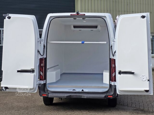 Camión furgón refrigerado con equipo frigorífico novotruck Nissan Interstar 3,5t 150PS Kühltransporter