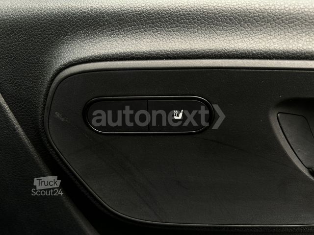 Furgoneta caja MERCEDES-BENZ Sprinter 316 Aut.*Ladebordwand* Kamera+Navi 3215