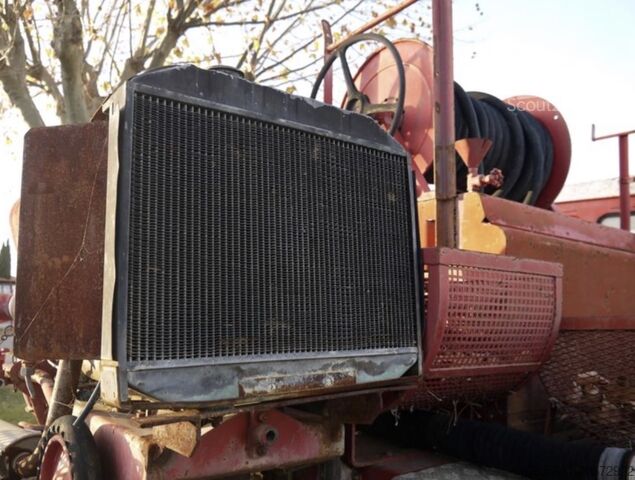 UNIMOG 404 fire-fighting vehicle UNIMOG 404