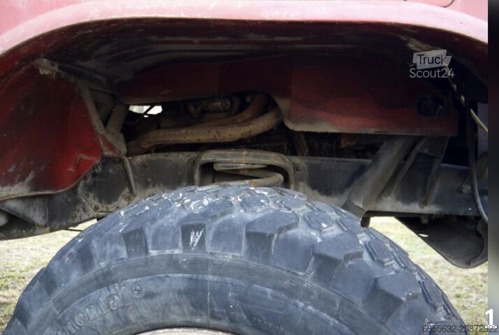 UNIMOG 404 fire-fighting vehicle UNIMOG 404