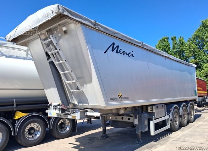 Puspriekabė savivartis MENCI SA850R