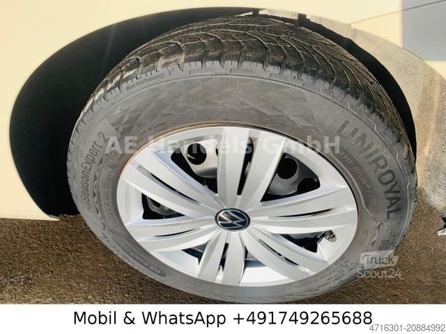 Minibus VOLKSWAGEN Touran 2.0 TDI 110KW DSG 7Sitzer *EHK/Tempomat