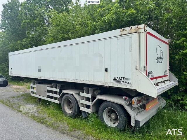 Benne AMT 2-axle tipper semi-trailer
