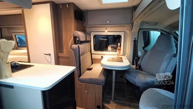 Camping-car CARADO pro CV 640