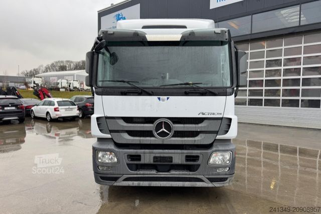 Standard nyergesvontató MERCEDES-BENZ Actros 1841 4x2