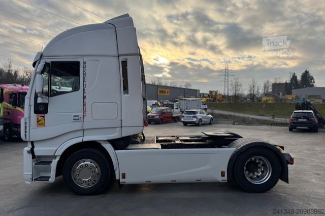 Standard nyergesvontató IVECO Stralis 460 4x2 Racing