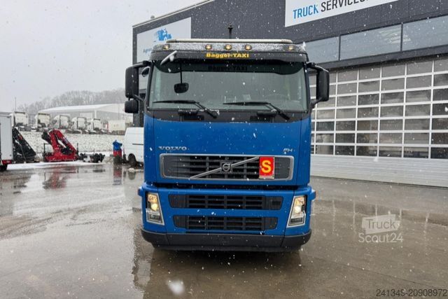 Camión portacontenedores de gancho VOLVO FH-400 8x4 Hyvalift AHK