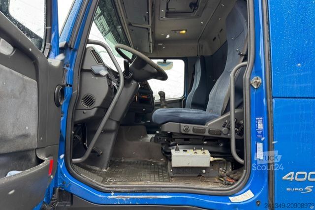 Camión portacontenedores de gancho VOLVO FH-400 8x4 Hyvalift AHK